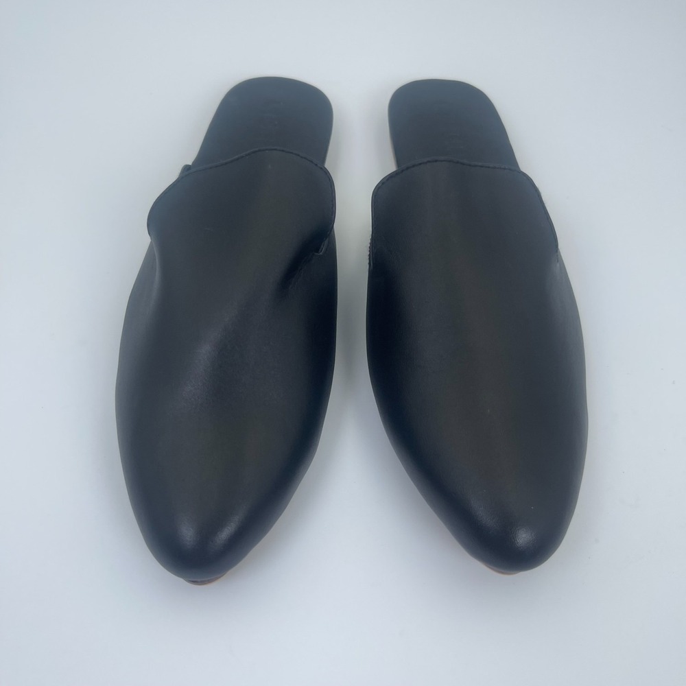 Liberté The Modern Mule Womens 6 Black Leather Almond Toe‎ Slip On Flat Shoes